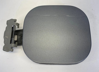 2013-2018 NISSAN SENTRA FUEL FILLER DOOR LID COVER ASSY KAD GUN METALLIC OEM