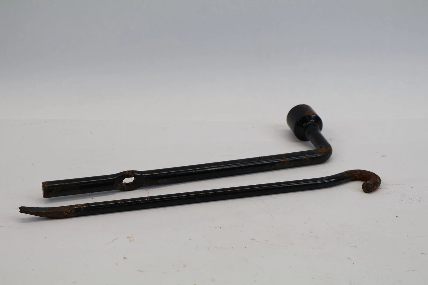 2011-2014 HYUNDAI SONATA EMERGENCY SPARE TIRE JACK & TOOL LUG WRENCH OEM