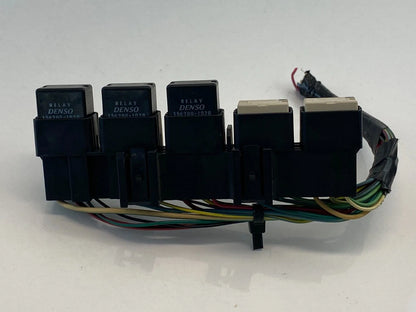 10-14 SUBARU LEGACY SEDAN 2.5L H4 16V UNDER HOOD ENGINE FUSE RELAY BOX JUNCTION
