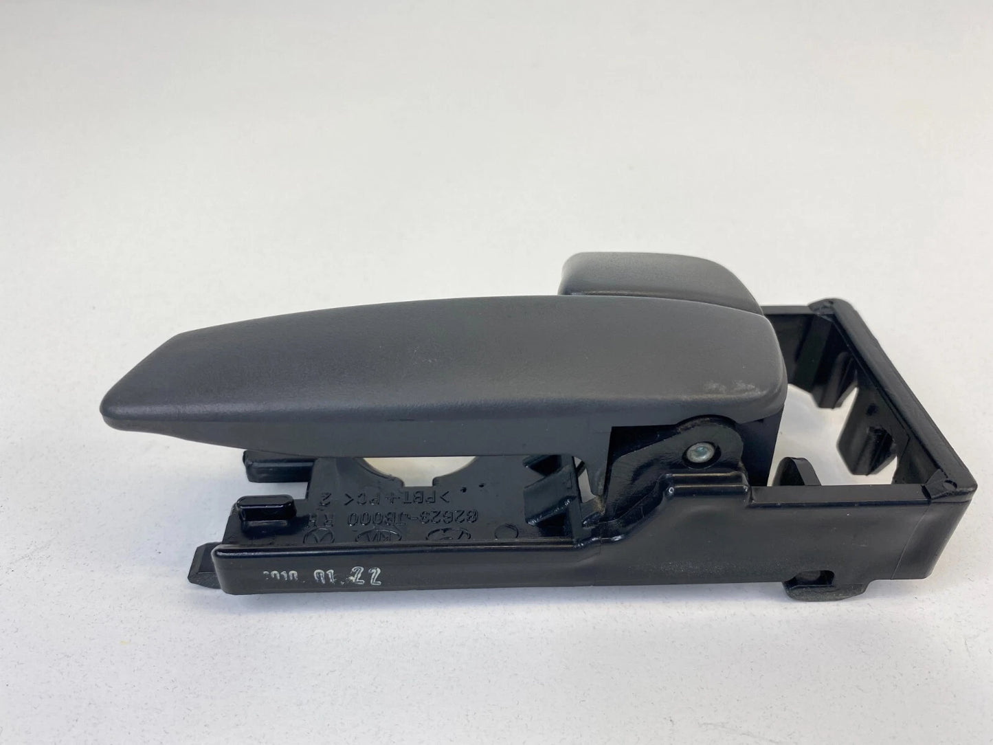 2006-2011 KIA RIO RIO5 FR RH INSIDE DOOR HANDLE LEVER BEZEL UNIT OEM 82623-JB000