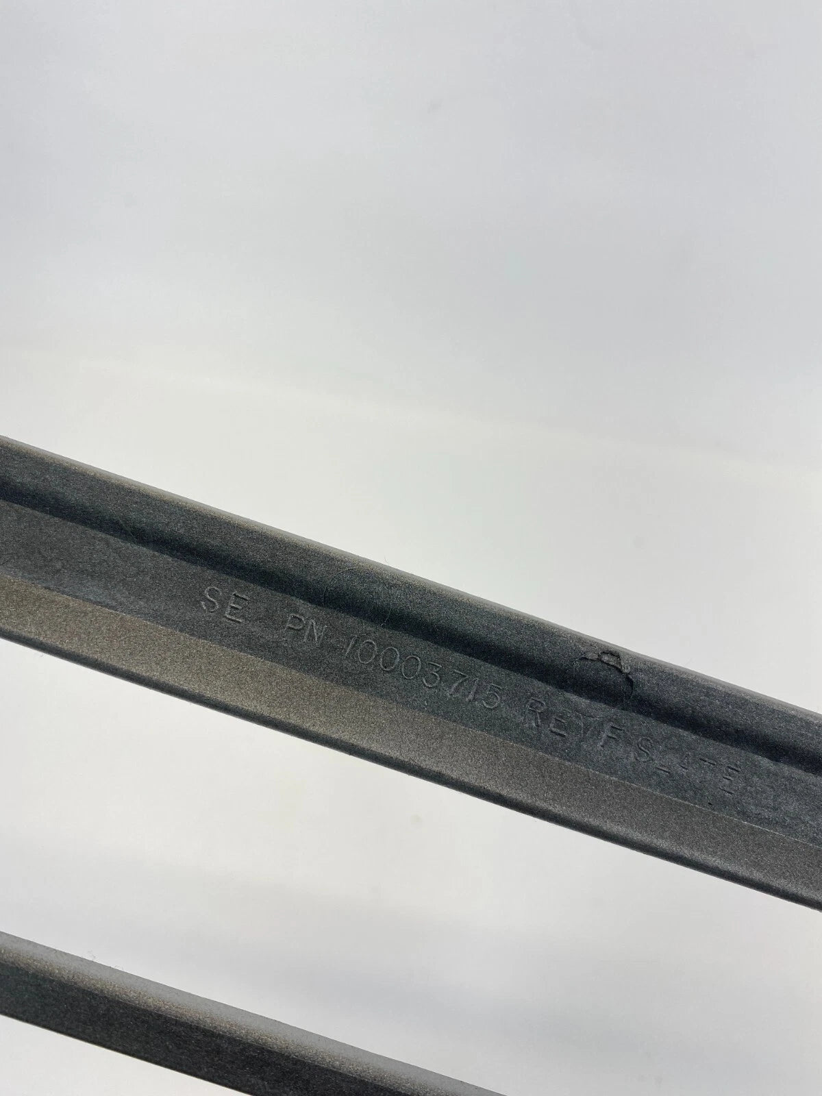 2009 2010 DODGE JOURNEY CENTER DASH RADIO CLIMATE COVER TRIM BEZEL 10003715 OEM