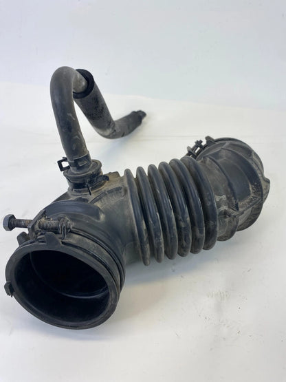 2014-2019 Kia Soul 1.6L Air Intake Hose Tube Duct 28140-B2000 OEM