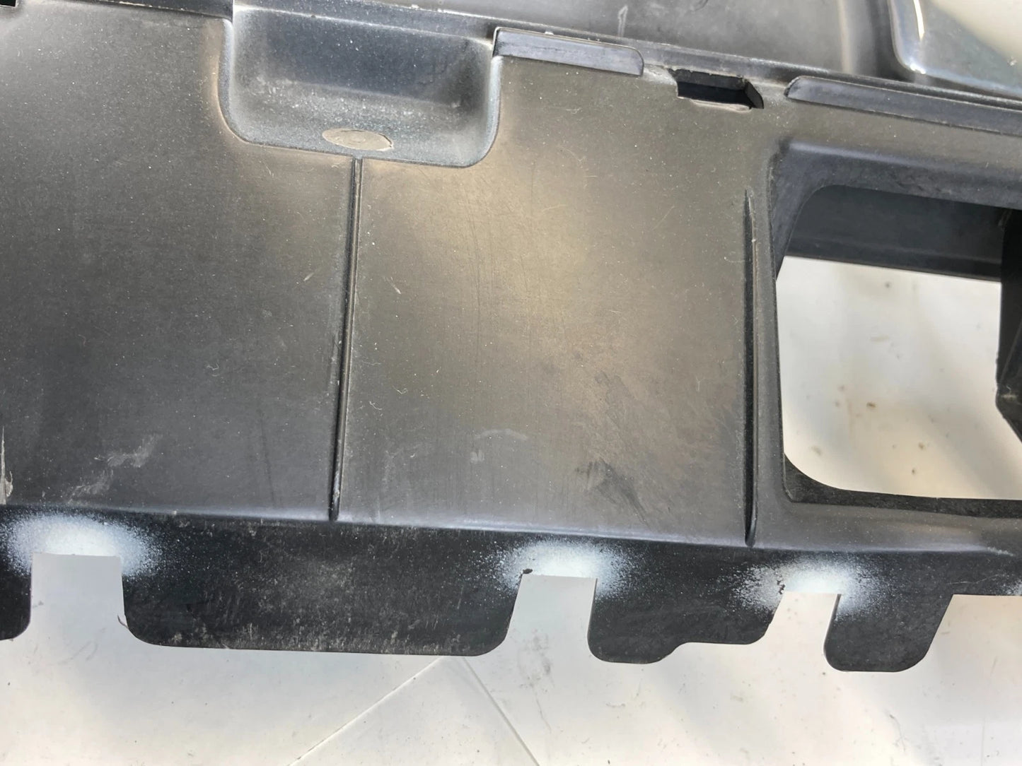 2012-2014 HYUNDAI ACCENT FRONT RADIATOR UPPER GRILL GRILLE 86351-1R100 OEM