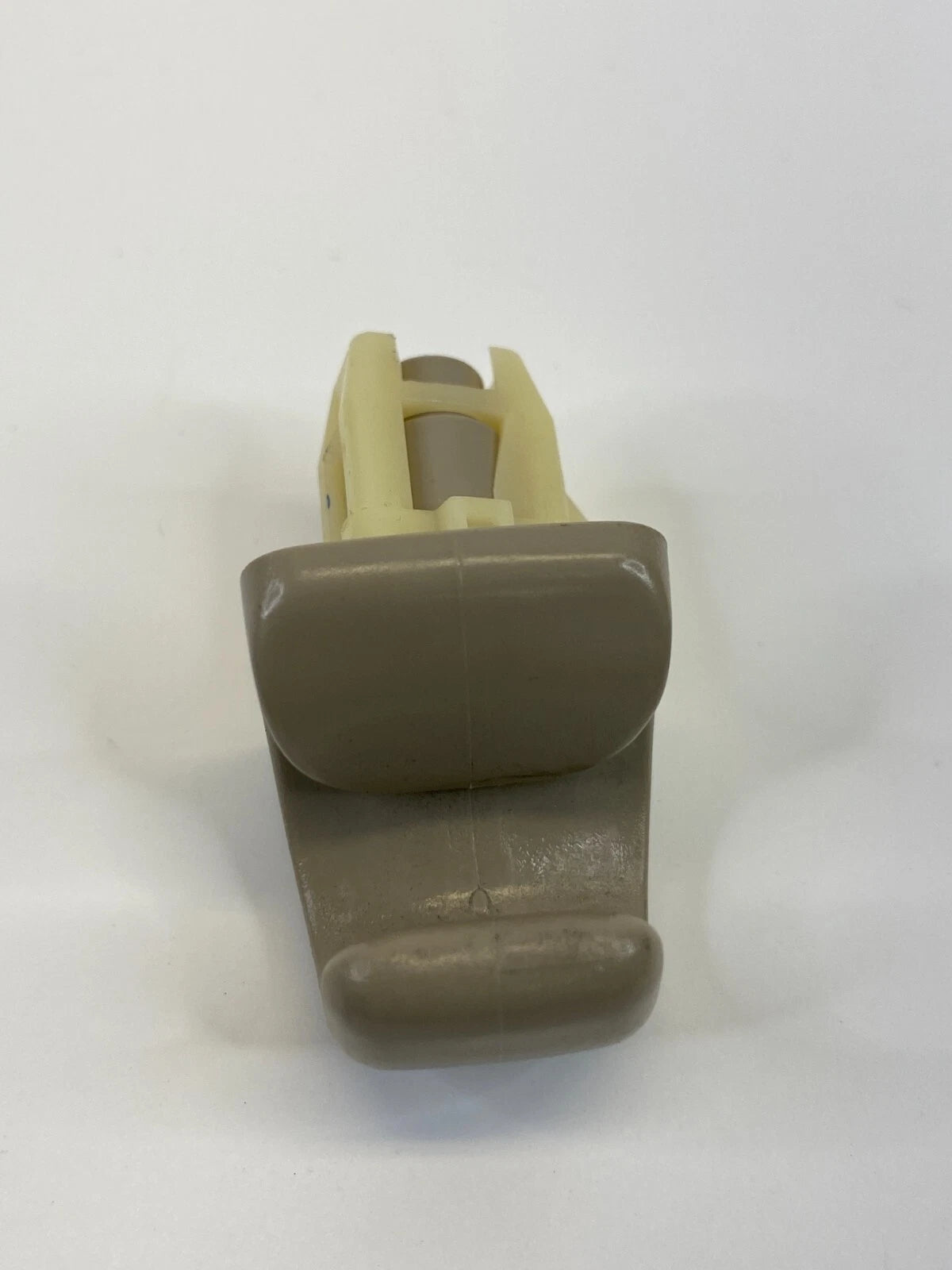 2003-2008 TOYOTA COROLLA SUNVISOR SUN VISOR SHADE CLIP HOLDER RETAINER OEM