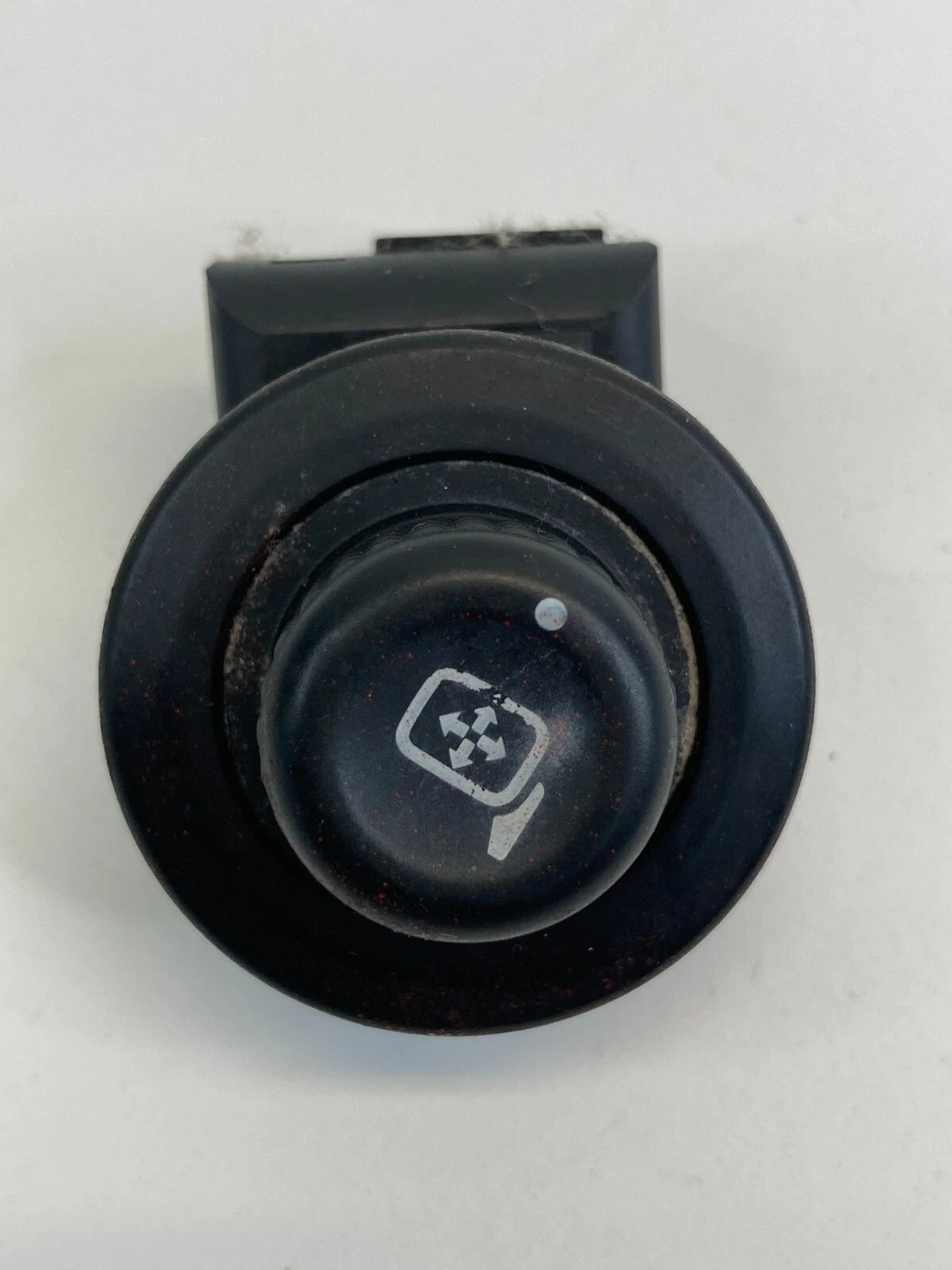 2006-2012 FORD FUSION FRONT LEFT DOOR POWER MIRROR SWITCH BUTTON 9L3T-17B676-AA