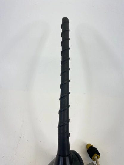 2009-2011 KIA BORREGO RADIO AM FM ANTENNA BASE MAST ROOF MOUNT 96210-2J700 OEM