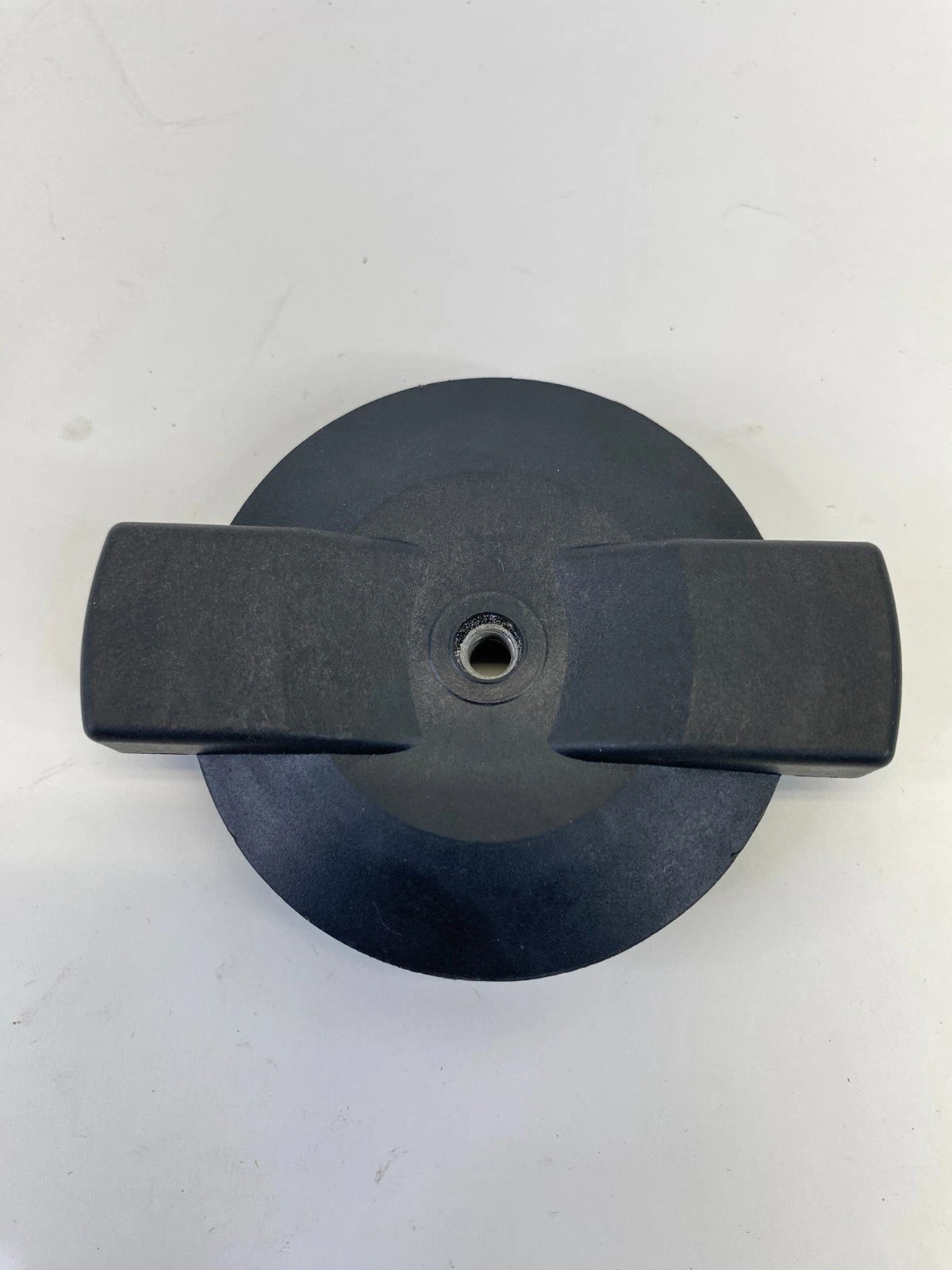 2004-2012 CHEVROLET MALIBU SPARE TIRE HOLD DOWN MOUNT PLATE BRACKET BOLT OEM