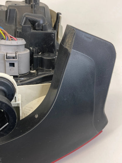 2005-2008 AUDI A4 QUATTRO REAR RIGHT PASSENGER RH SIDE TAIL LIGHT 8E5945096 OEM