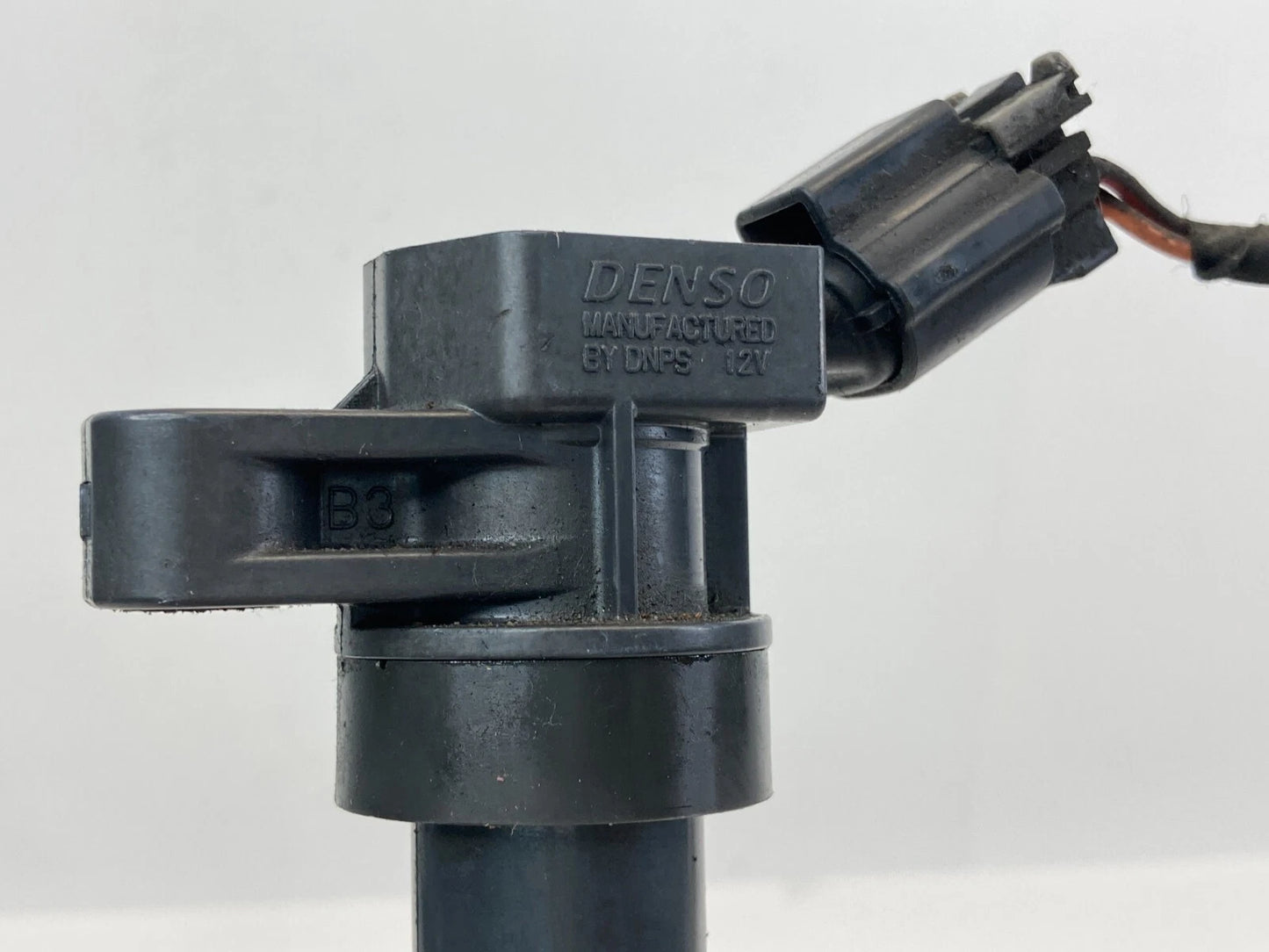 08-14 HYUNDAI SONATA 2.4L ENGINE IGNITION COIL IGNITER DENSO 273003F100 OEM