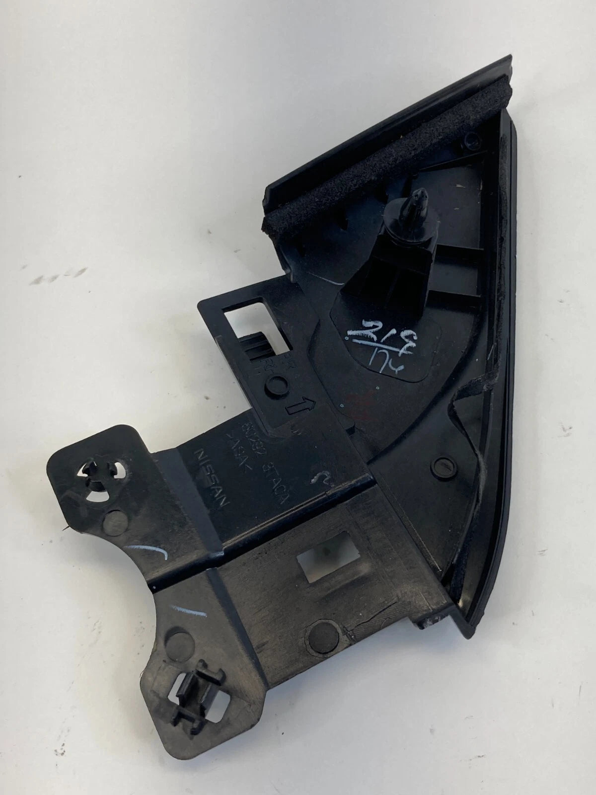 2013-2018 NISSAN ALTIMA FRONT RIGHT INTERIOR MIRROR COVER BEZEL TRIM 80292-3TA0A