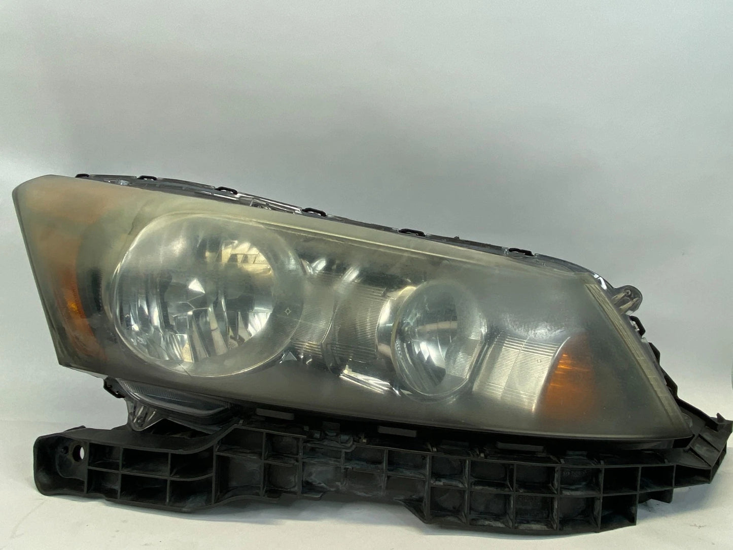 2008-2012 HONDA ACCORD FRONT RIGHT SIDE HALOGEN HEADLIGHT HEADLAMP ASSY OEM