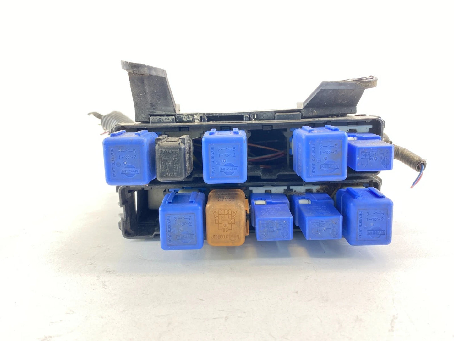 2000-2003 NISSAN MAXIMA 3.0L V6 24V UNDER HOOD FUSE BOX JUNCTION 24382-2Y110