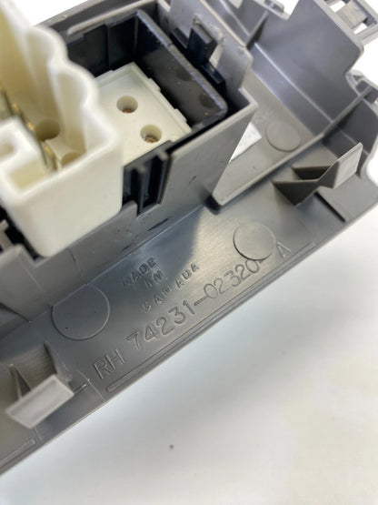 03-08 TOYOTA COROLLA FRONT RIGHT PASSENGER DOOR WINDOW SWITCH BEZEL 74231-02320