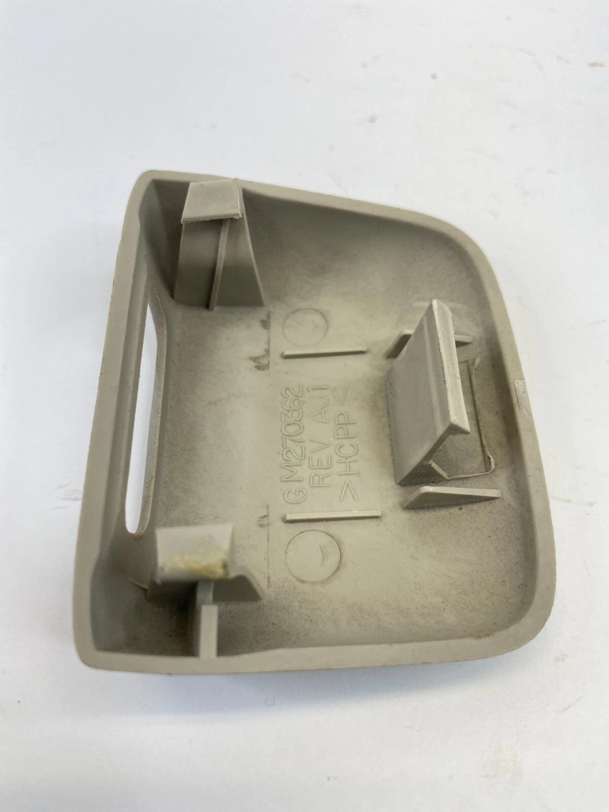 2000-2005 CADILLAC DTS REAR PARK ASSIST PROXIMITY SENSOR COVER TRIM GM270362 OEM