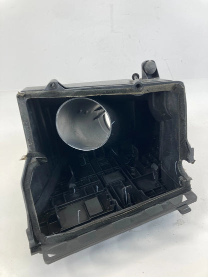 2005 PONTIAC GRAND PRIX 3.8L ENGINE AIR CLEANER INTAKE FILTER BOX ASSEMBLY OEM