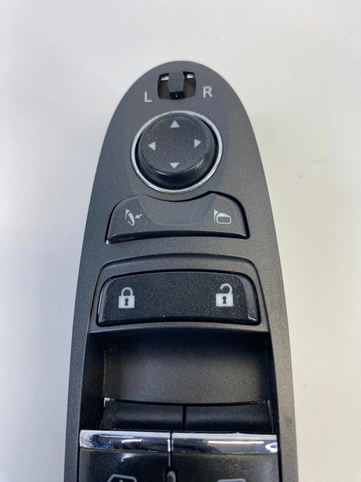 2014-2020 Infiniti QX60 Driver Left Door Master Power Window Switch 25401-3JA2A