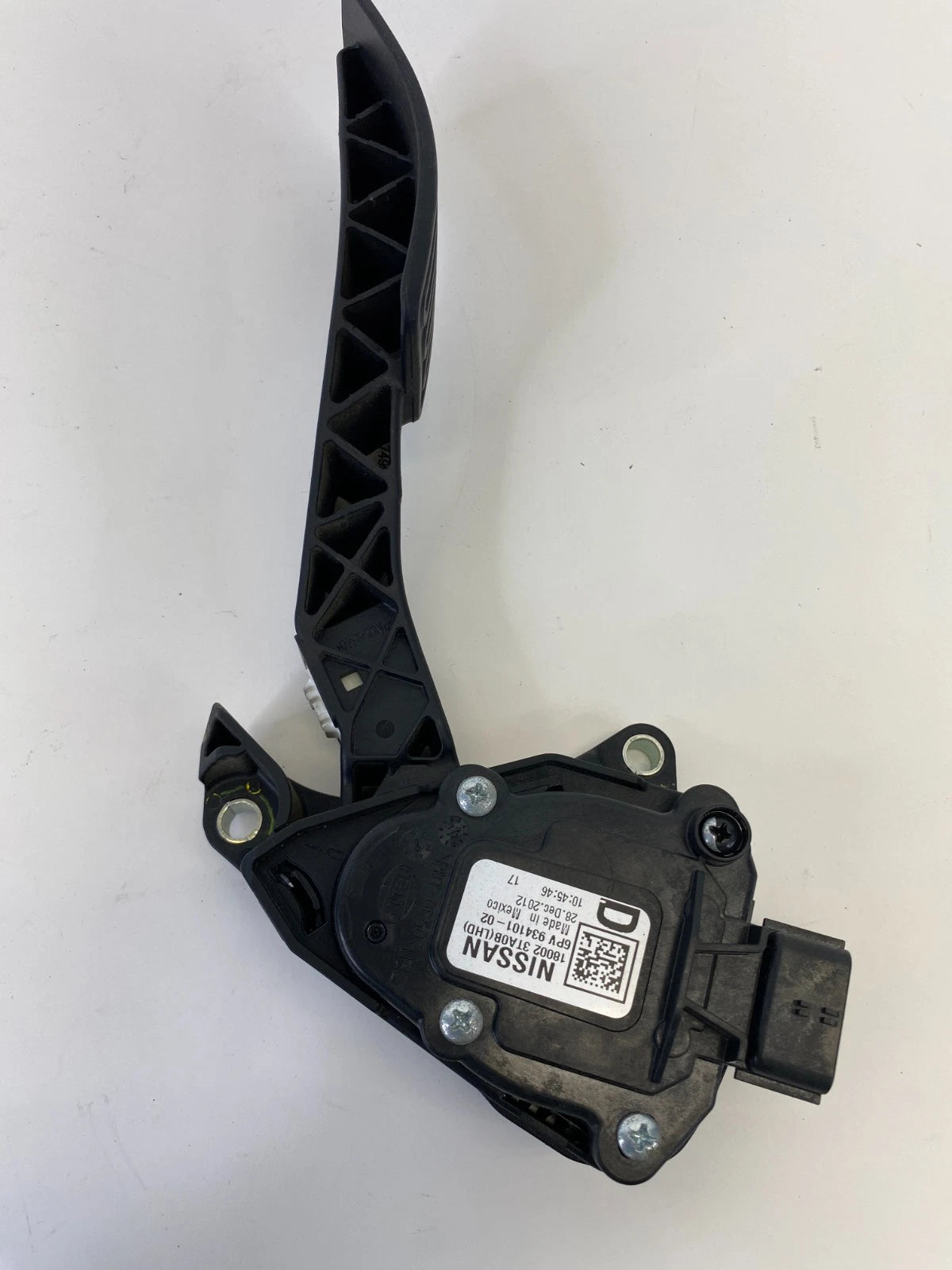 13-18 NISSAN ALTIMA ACCELERATOR GAS PEDAL WITH POSITION SENSOR OEM 180023TA0B