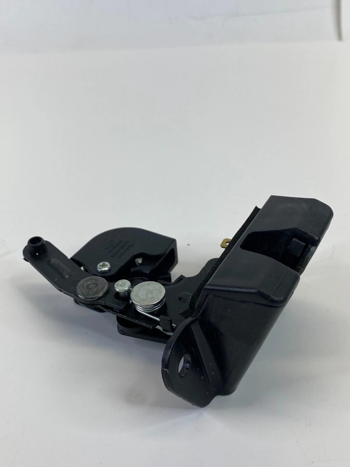 2007-2009 HYUNDAI SANTA FE RR TRUNK TAILGATE LOCK LATCH ACTUATOR OEM 812302B000