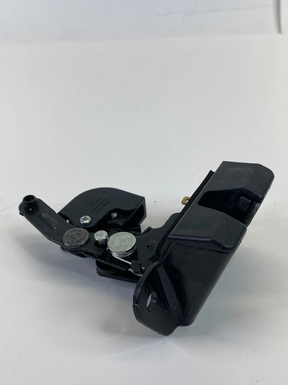 2007-2009 HYUNDAI SANTA FE RR TRUNK TAILGATE LOCK LATCH ACTUATOR OEM 812302B000