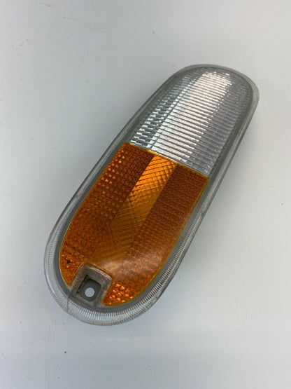 1998-2005 VW Volkswagen Beetle Left Driver Turn Signal Light Lamp 12-5096 LH OEM