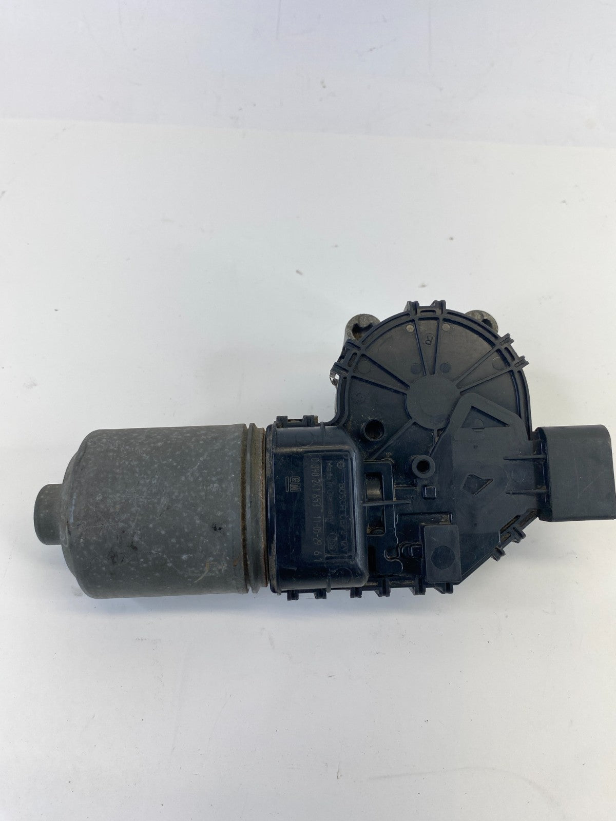 2009 10 11 2012 Chevrolet Traverse Front Windshield Wiper Motor 0390241653