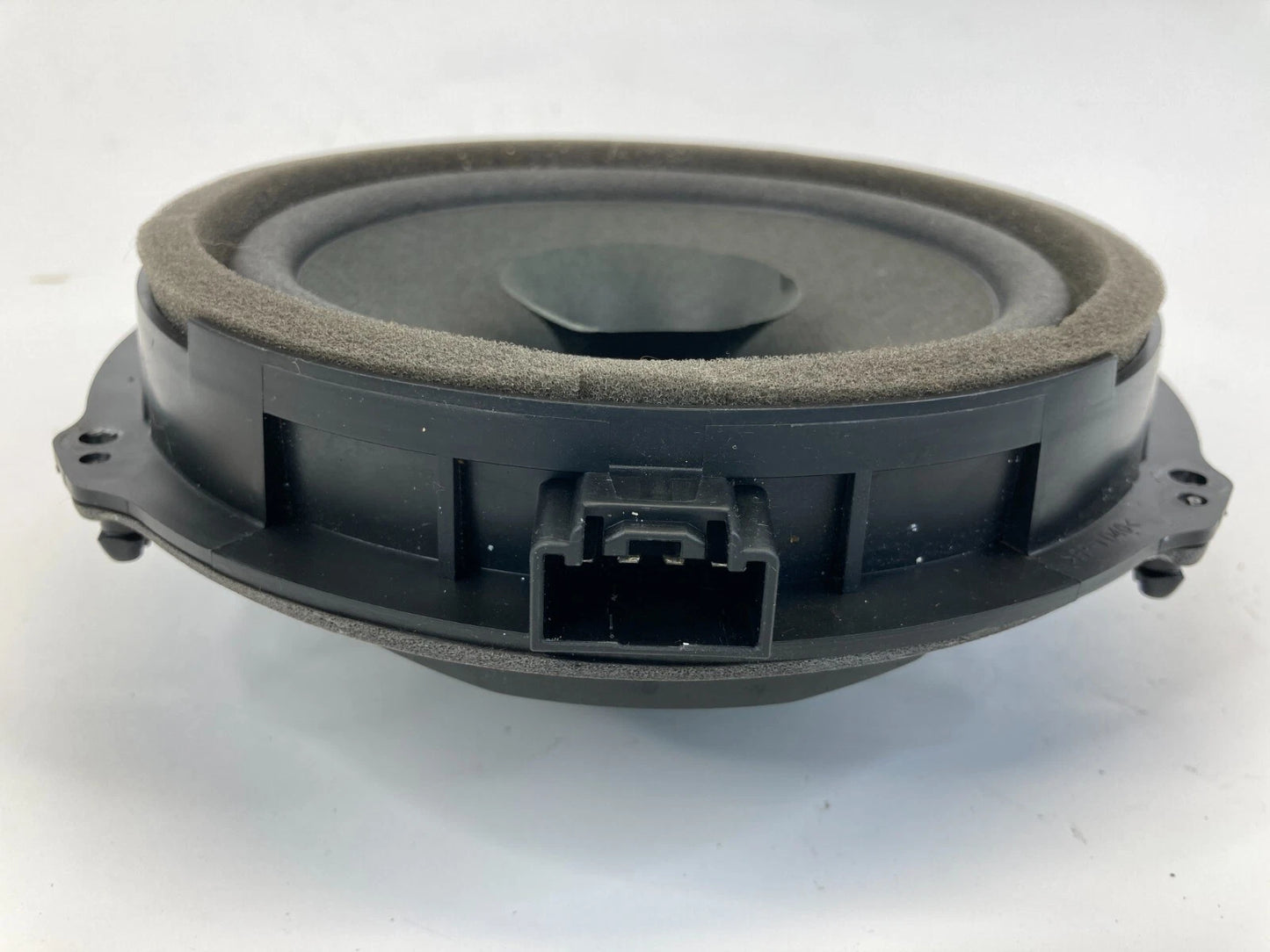 2011-2019 FORD FIESTA REAR RIGHT DOOR AUDIO SPEAKER SOUND DA6T-18808-AA OEM