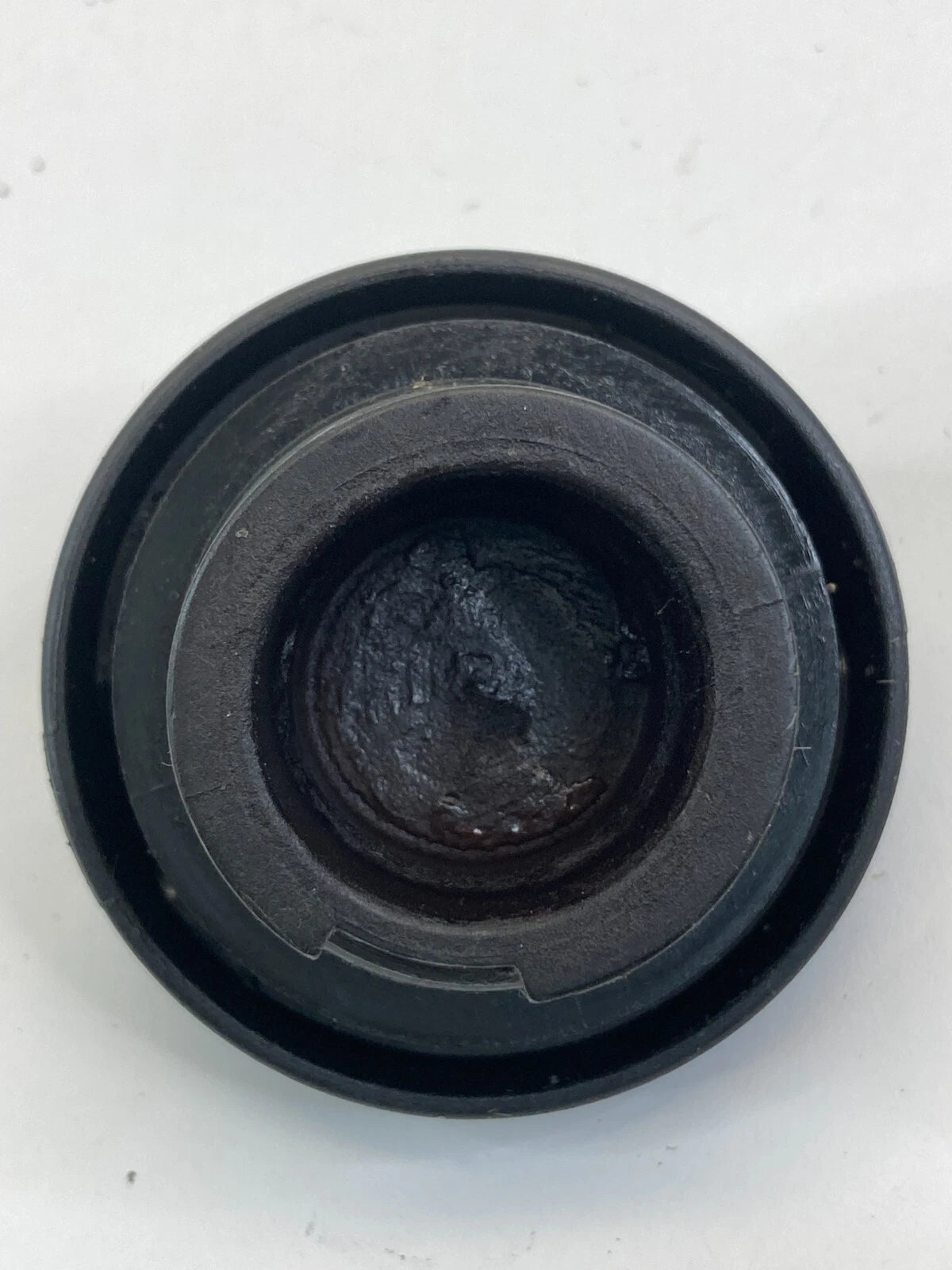 2002-2010 SATURN VUE 2.4L ENGINE OIL FILLER FLUID CAP LID COVER SAE 5W-30 OEM