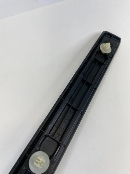 2000-2003 LEXUS RX300 FRONT RIGHT PASSENGER DOOR SILL SCUFF PLATE OEM 6791148020