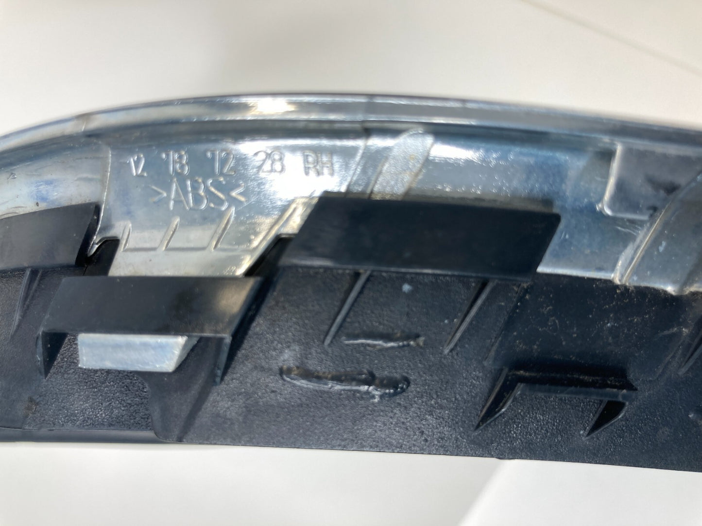 2003-2007 Saab 9-3 Sedan Front Bumper Radiator Center Grille Set of 3 12787228