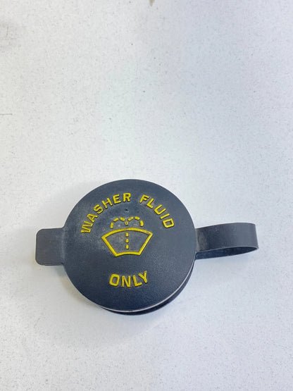 2005-2007 FORD FIVE HUNDRED WINDSHIELD WIPER WASHER FLUID RESERVOIR CAP COVER