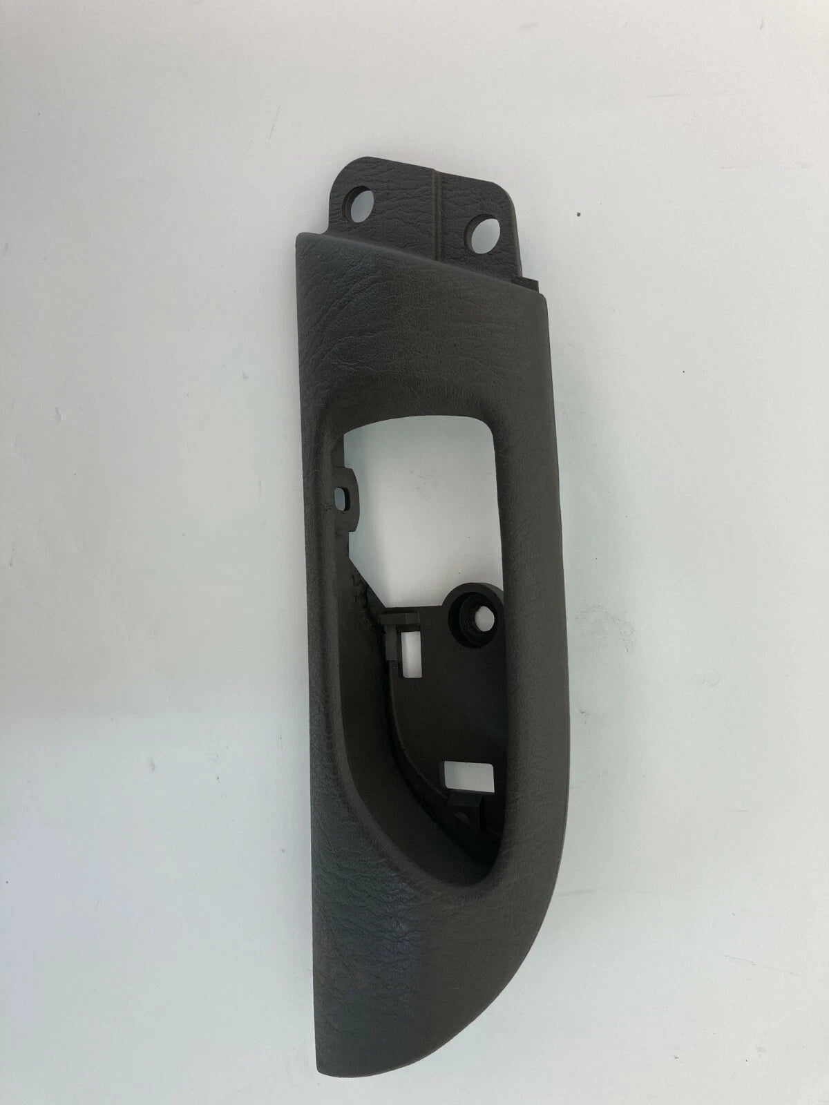 1998-2005 LEXUS GS300 01-05 GS430 REAR LEFT INNER DOOR HANDLE BEZEL RR LH OEM