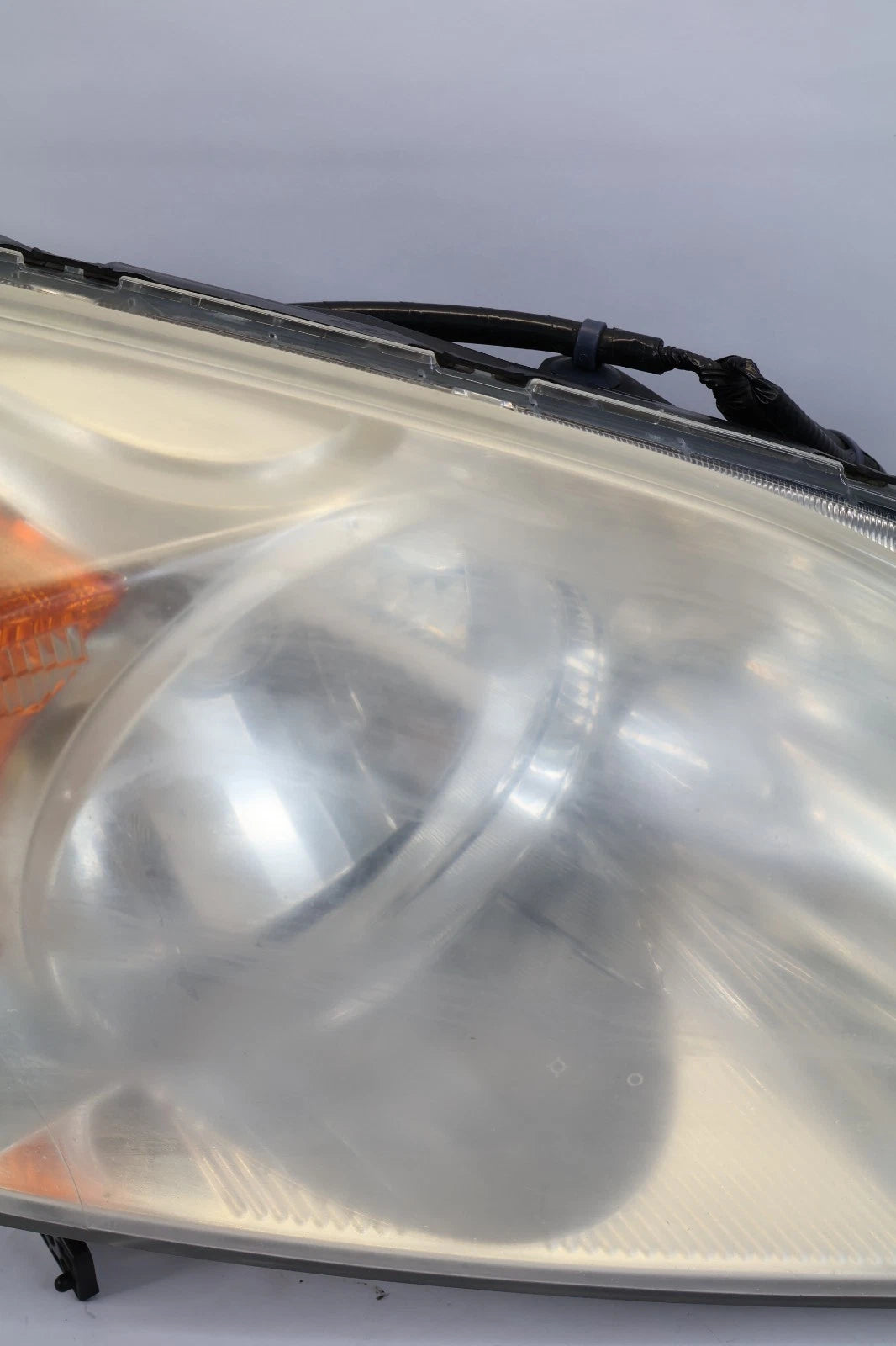 2007-2011 HONDA CR-V FRONT RIGHT SIDE HALOGEN HEADLIGHT HEAD LAMP ASSY OEM