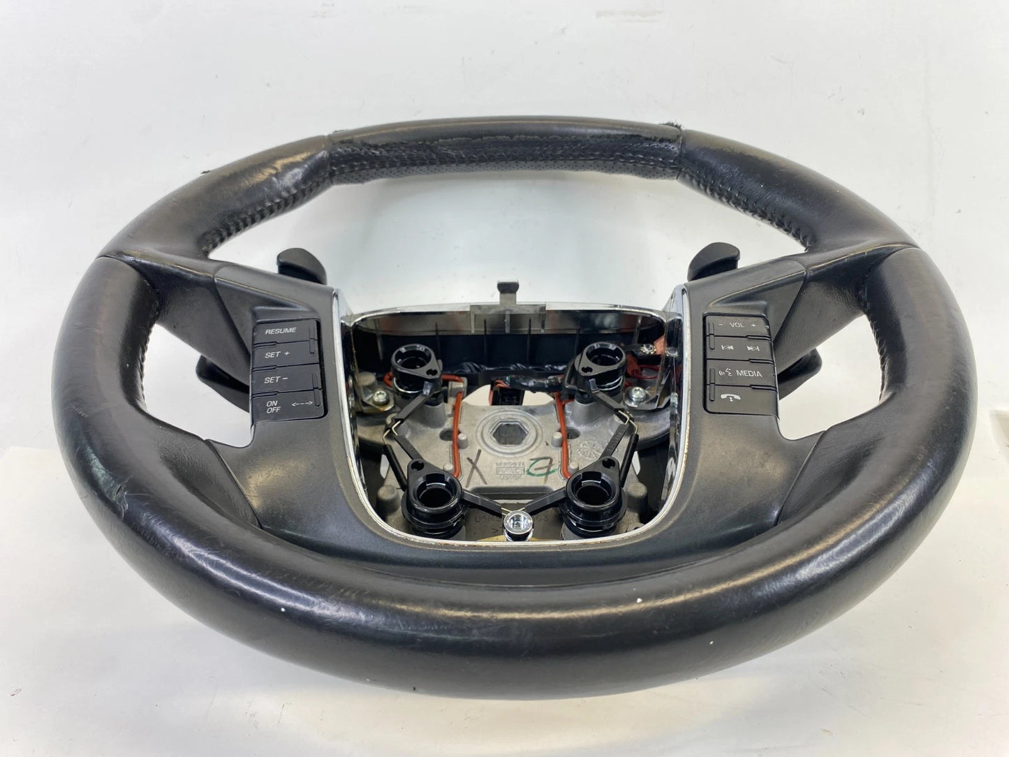 2010-2012 FORD TAURUS STEERING WHEEL W/ AUDIO & CRUISE CONTROL SWITCHES OEM