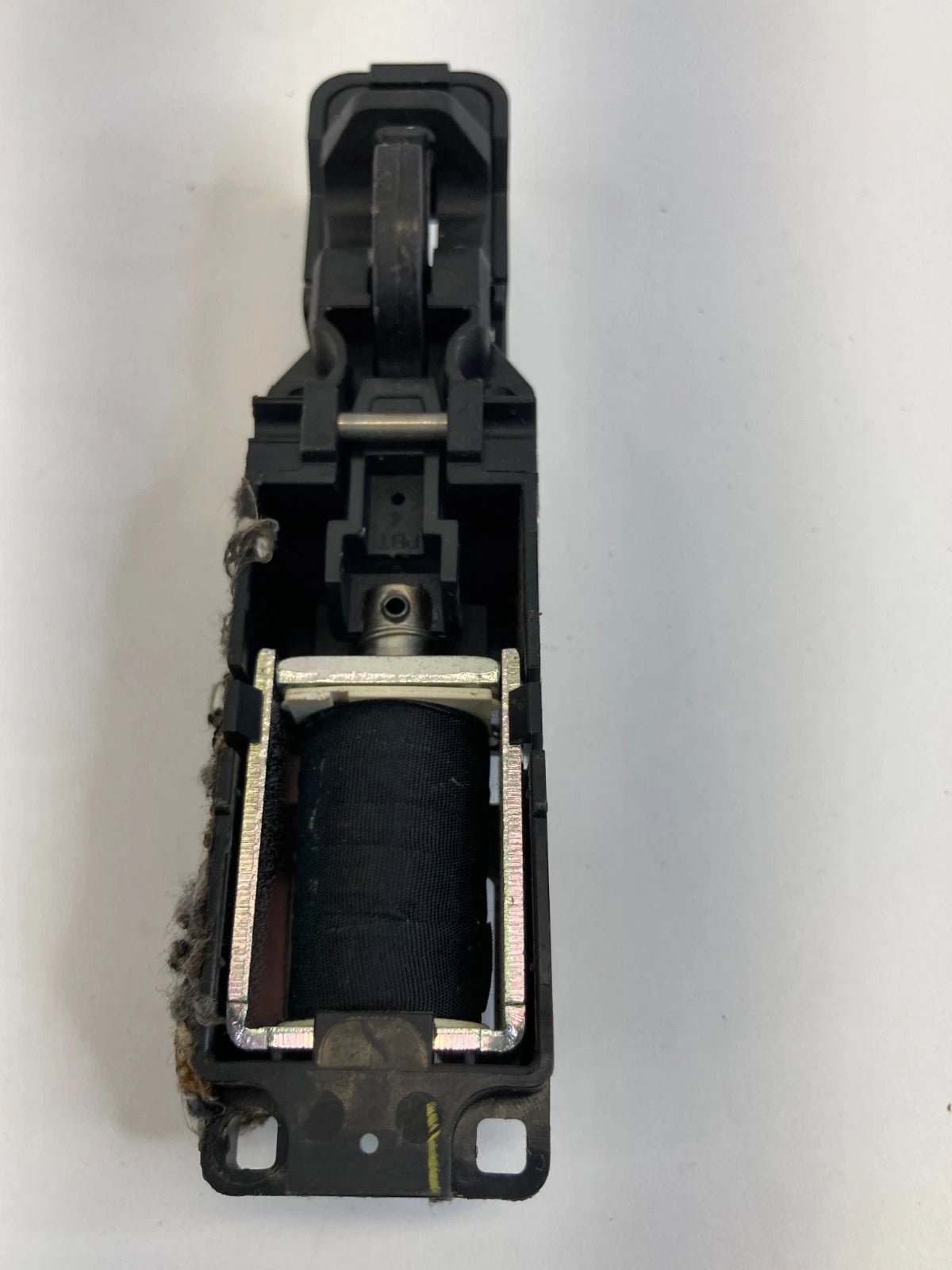 2009-2015 JAGUAR XF GLOVE BOX OPENING LATCH RELEASE SOLENOID ACTUATOR OEM