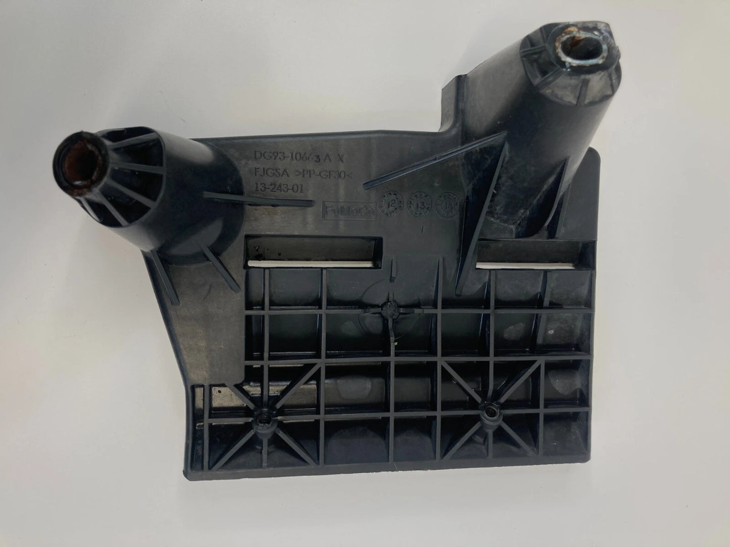 2013-2020 FORD FUSION BATTERY TRAY BRACKET MOUNT HOLDER DG93-10663-A OEM