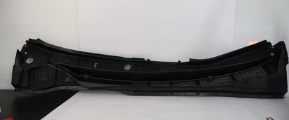 2011-2020 TOYOTA SIENNA WINDSHIELD WIPER COWL COVER PANEL GRILLE OEM