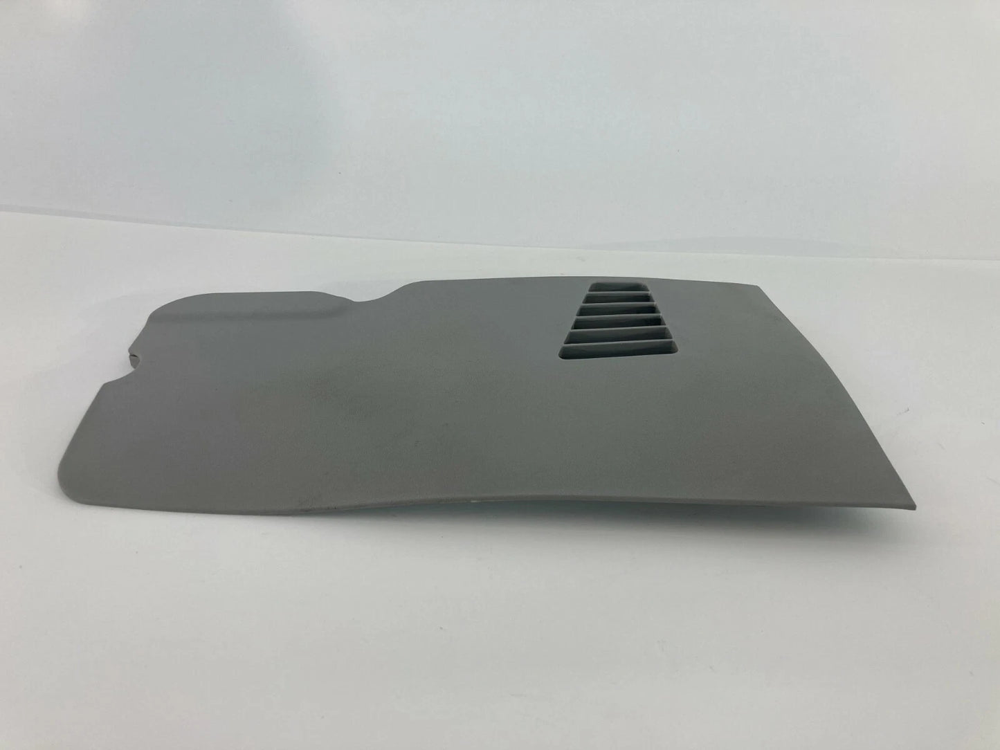 2006-2011 HYUNDAI ACCENT FRONT CENTER CONSOLE LEFT DRIVER SIDE COVER 84681-1E000