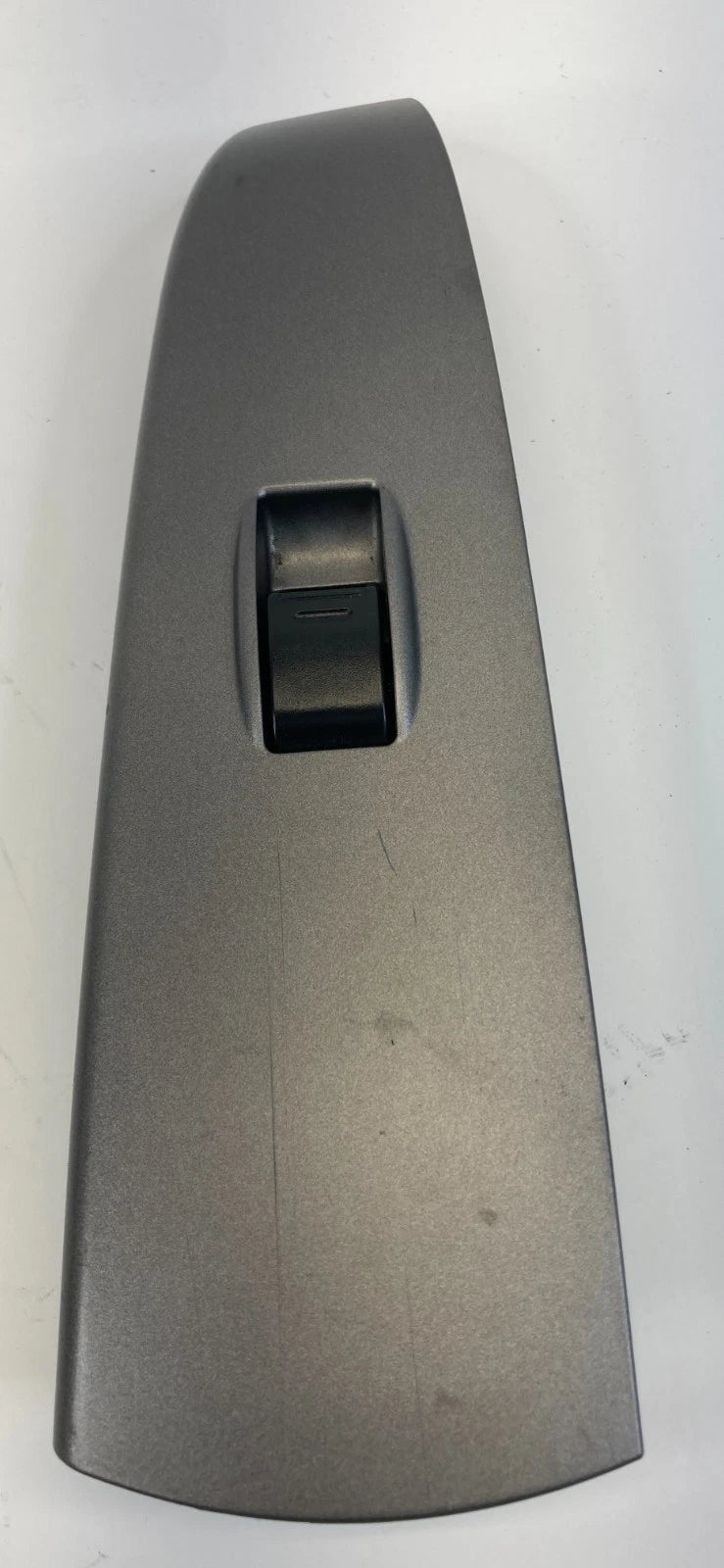 04-09 TOYOTA PRIUS REAR RIGHT DOOR WINDOW CONTROL SWITCH WITH BEZEL 74271-47050