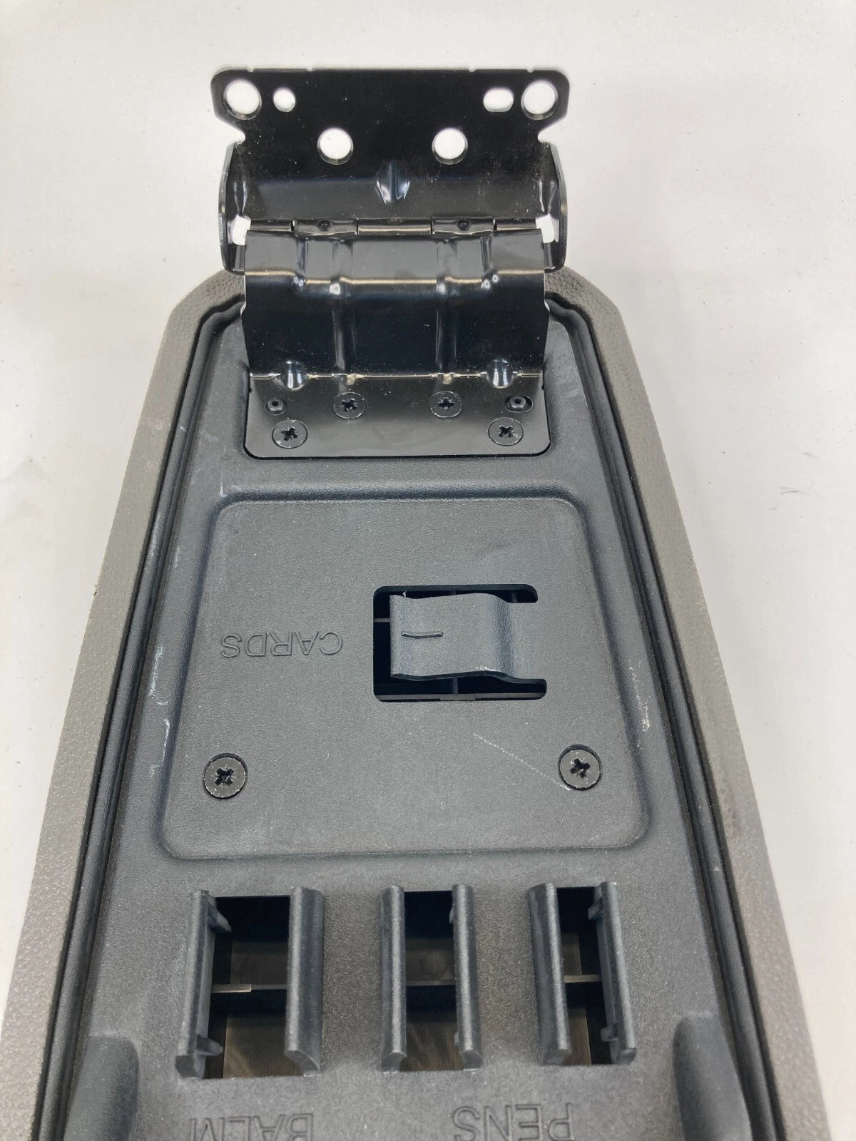 2008 09 10 2011 FORD FOCUS CENTER CONSOLE ARMREST ARM REST LID COVER TOP OEM