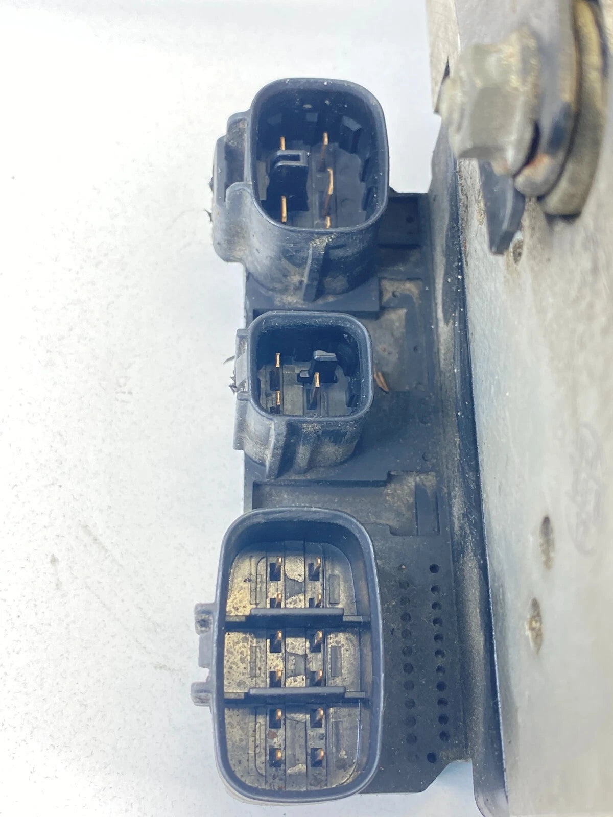 98-00 LEXUS LS400 4.0L V8 AT RWD ABS ANTI LOCK BRAKE PUMP MODULE 133900-001 OEM