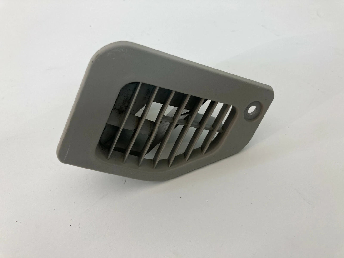 2011-2020 DODGE GRAND CARAVAN FRONT RIGHT PASSENGER LOWER DASH AIR VENT GRILL