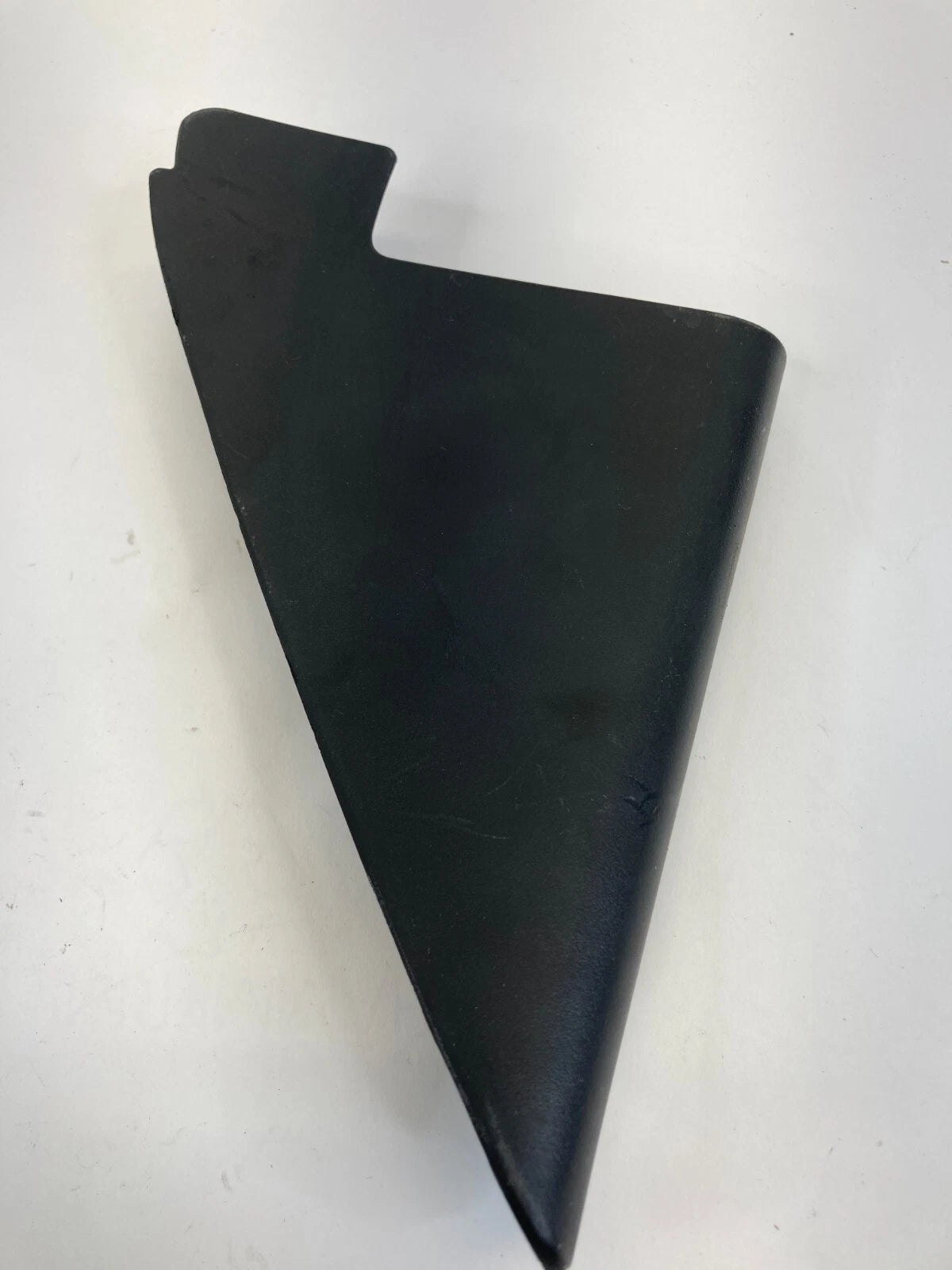 2004-2009 KIA SPECTRA REAR RIGHT PASSENGER DOOR INNER CORNER COVER TRIM OEM