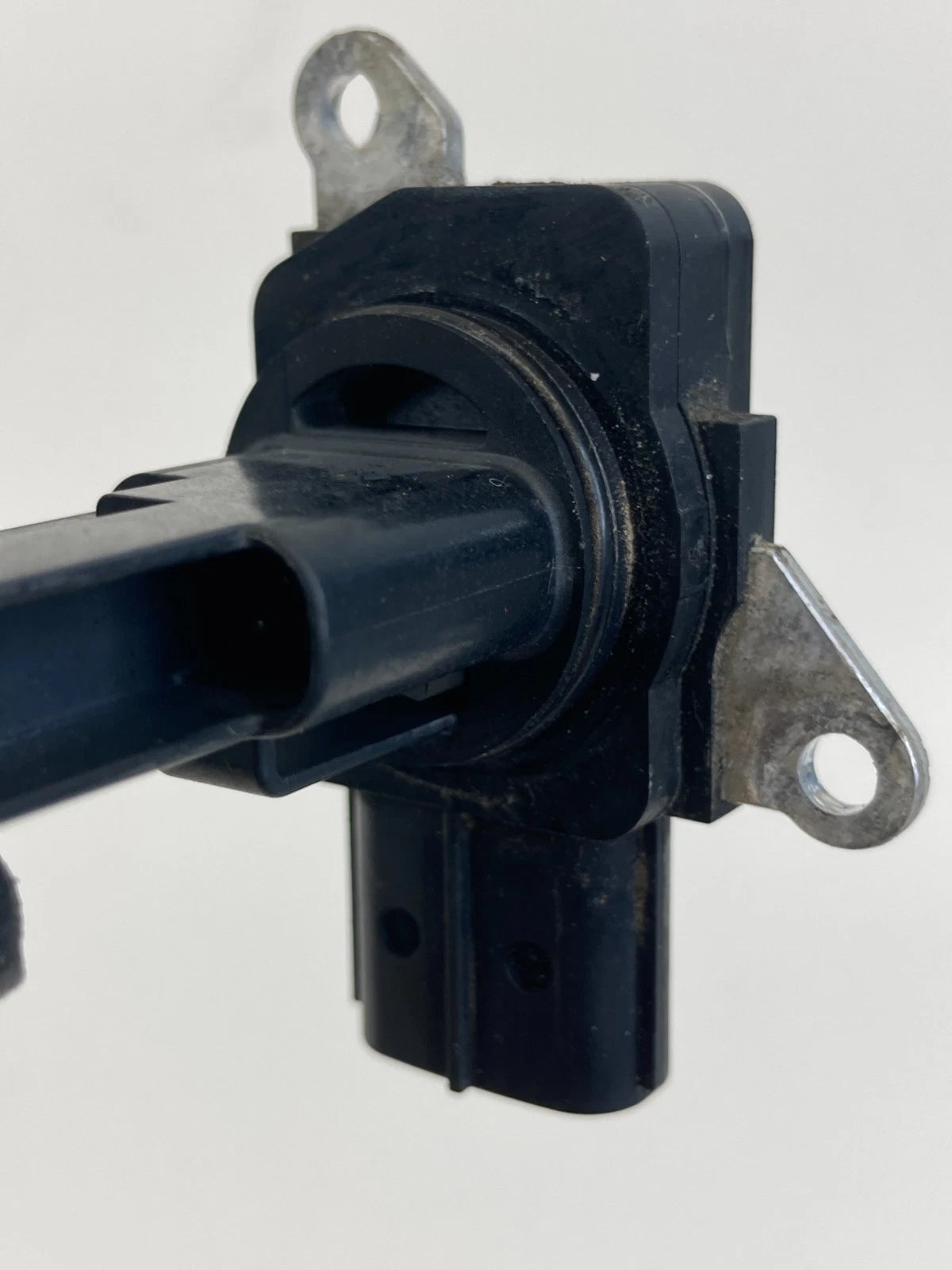 2007-2010 TOYOTA SIENNA 3.5L V6 A/T MASS AIR FLOW SENSOR METER MAF 22204-31020