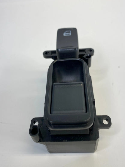2005-2010 HONDA ODYSSEY FRONT RIGHT WINDOW CONTROL BUTTON SWITCH 83540SHJ-A013M1