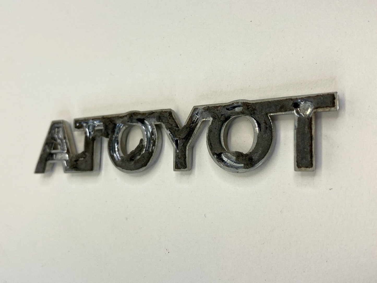 2006-2012 Toyota RAV4 Back Door Toyota Logo Emblem Nameplate OEM