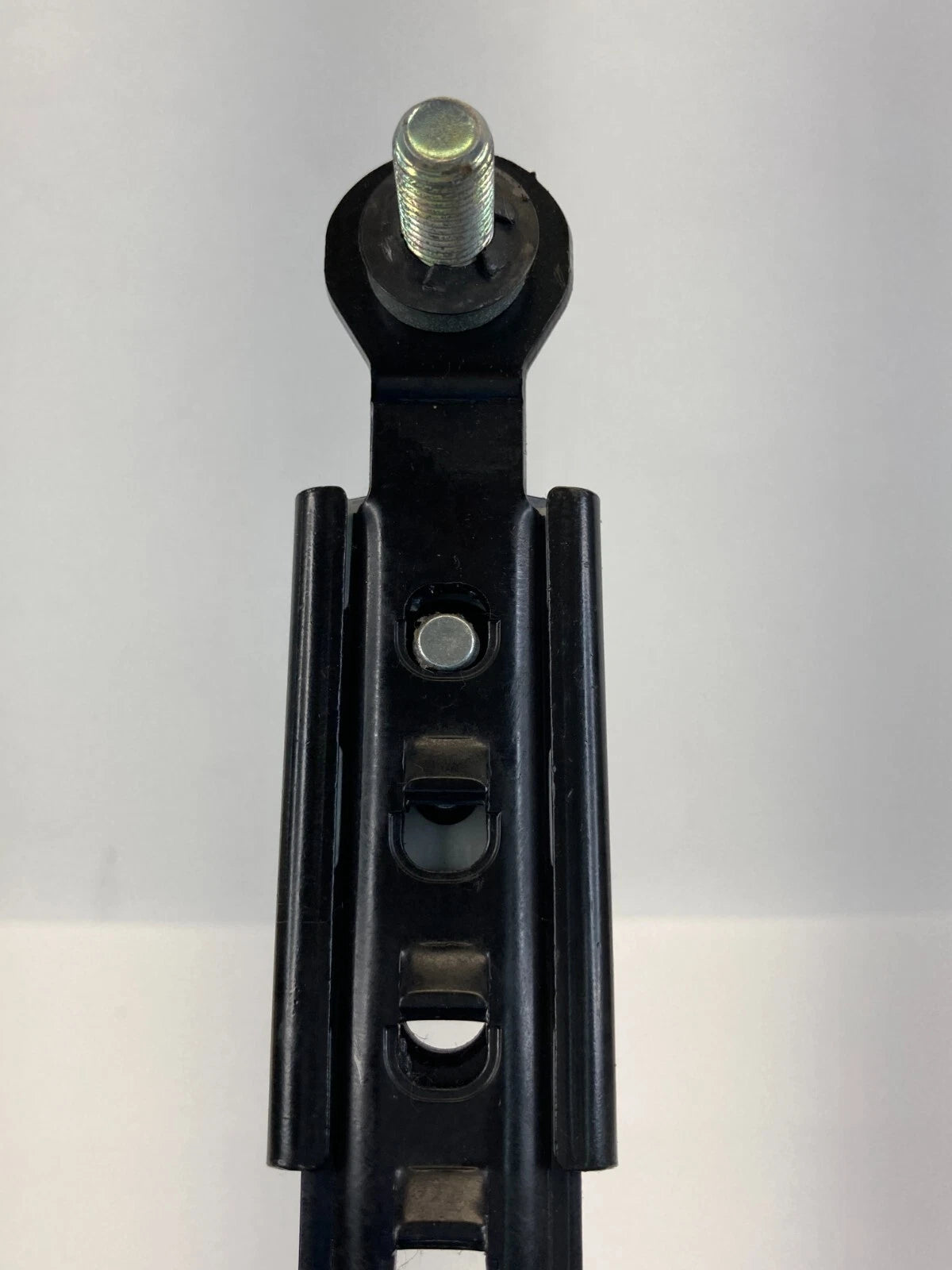 07-12 MITSUBISHI GALANT FRONT RIGHT PASSENGER SEAT BELT HEIGHT ADJUSTER OEM