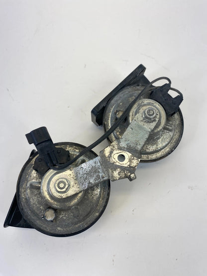 2013-2019 Ford Taurus Police Interceptor Sedan High & Low Horn Note Alarm OEM