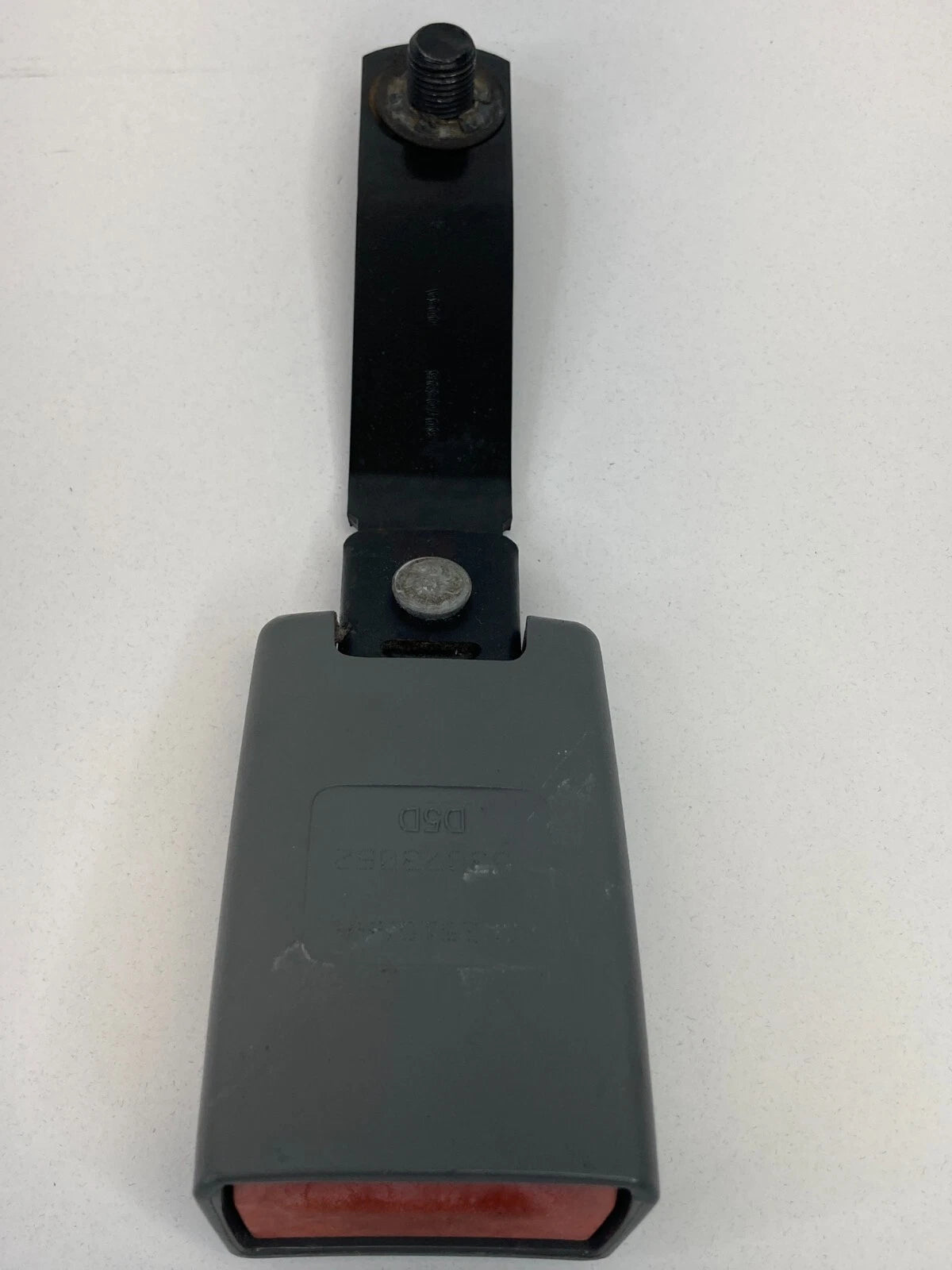 2007 2008 DODGE CALIBER SXT HATCHBACK FRONT RIGHT PASS SIDE SEAT BELT BUCKLE OEM