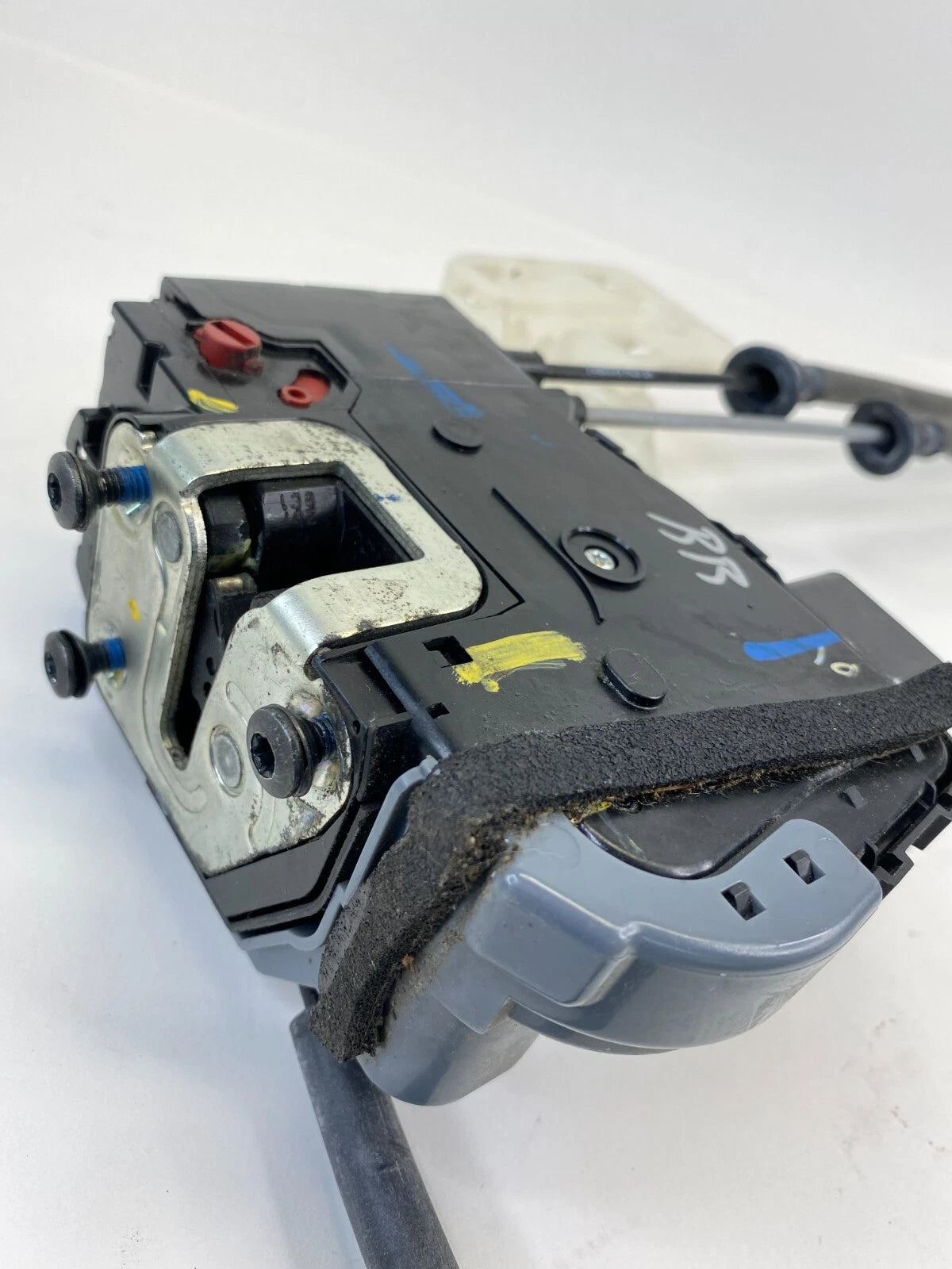 2011-2014 HYUNDAI SONATA REAR RIGHT SIDE DOOR LOCK LATCH RELEASE ACTUATOR OEM