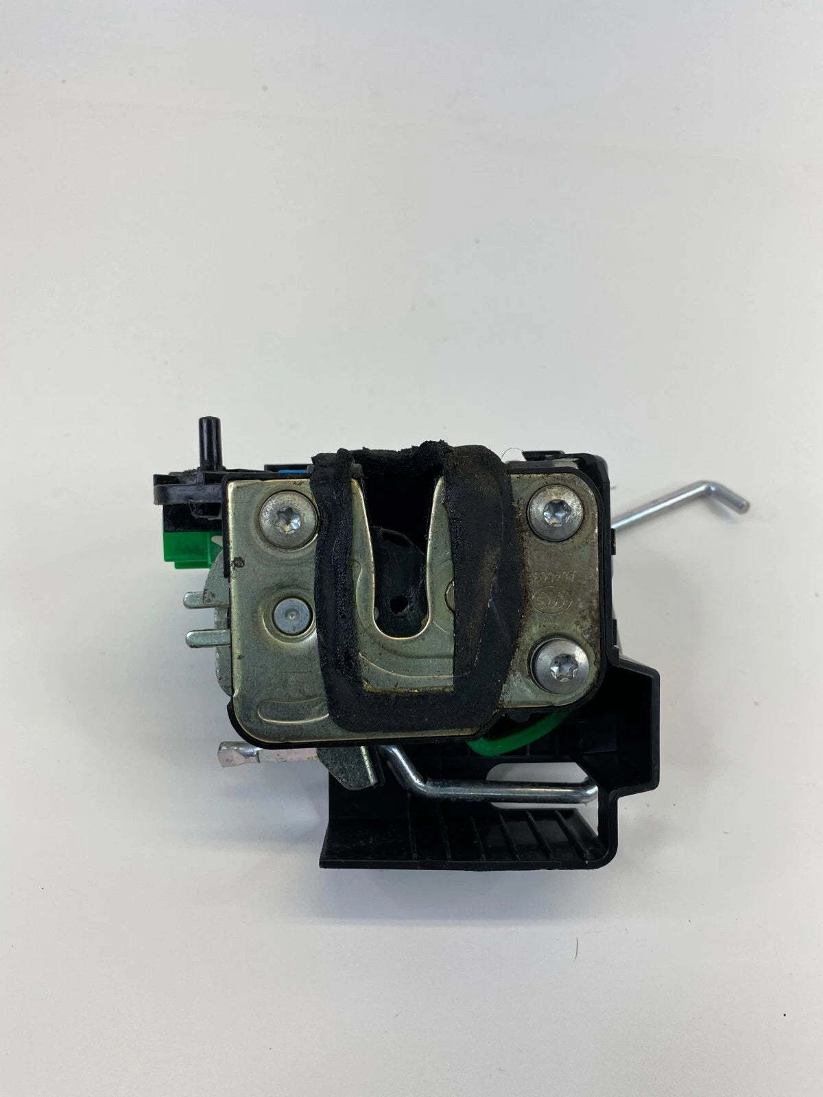 2012-2017 HYUNDAI ACCENT REAR RIGHT SIDE BACK DOOR LOCK LATCH ACTUATOR OEM